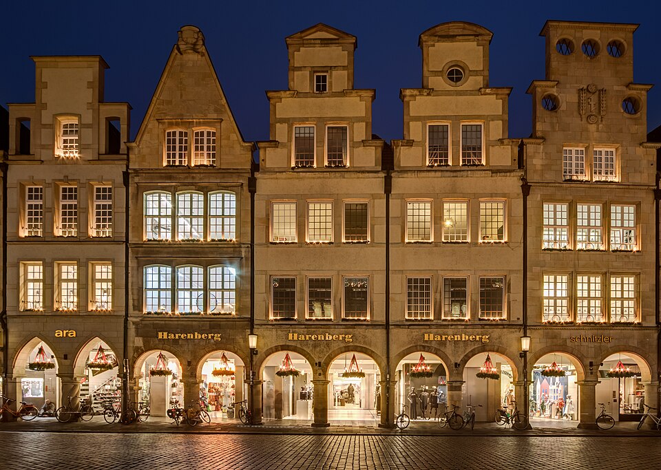 Malta: Illuminated Evening Tour