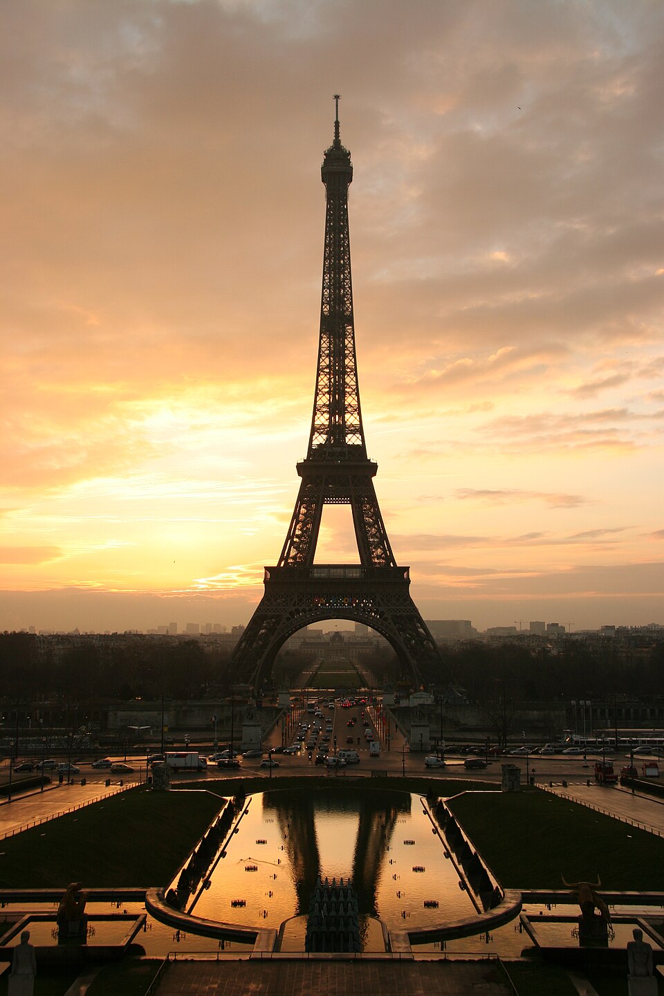 Paris: Illuminated Evening Tour