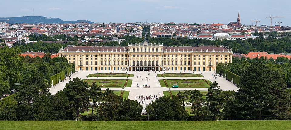 Vienna: Food Tour and Tastings